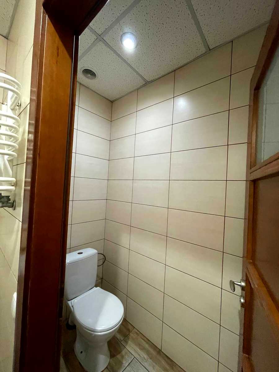 1874785709787449