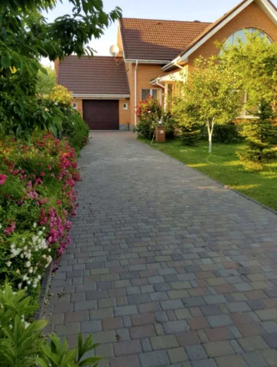 1874790948779787