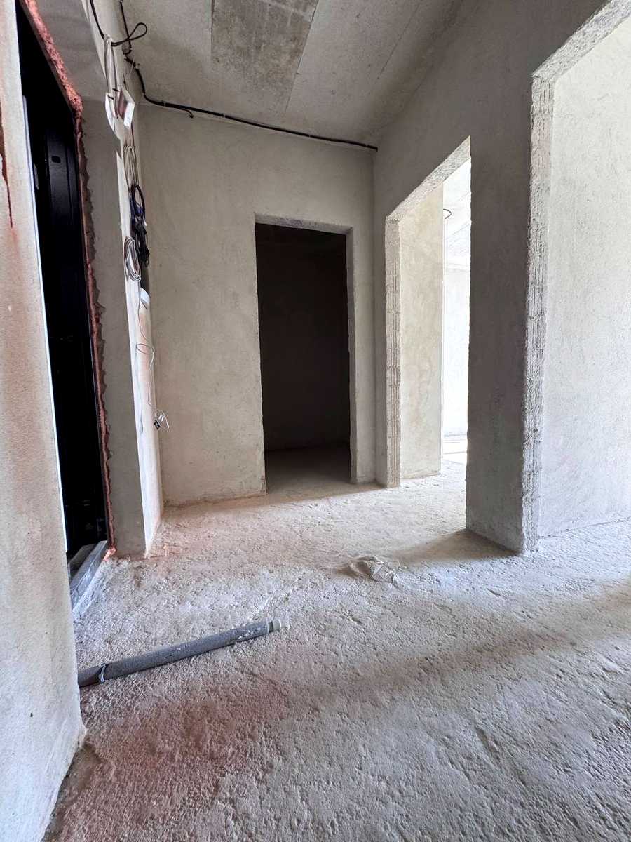 1874795596374240