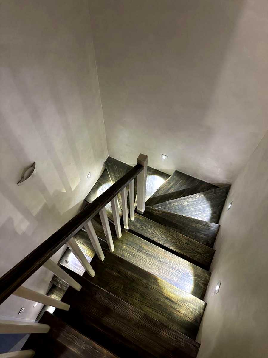 1874796043804575