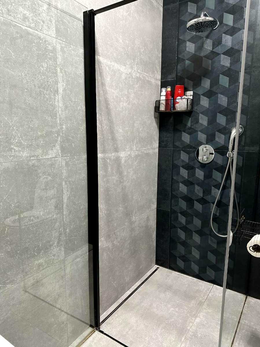 1874796135640724