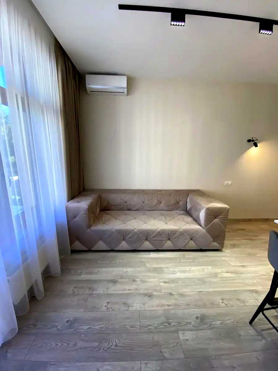 1874798203047670