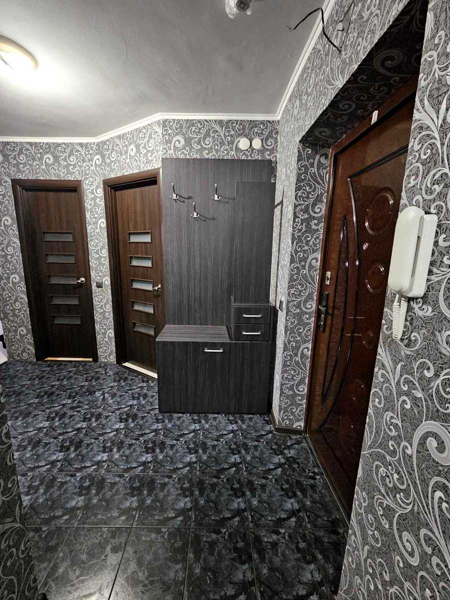 1874802469954107