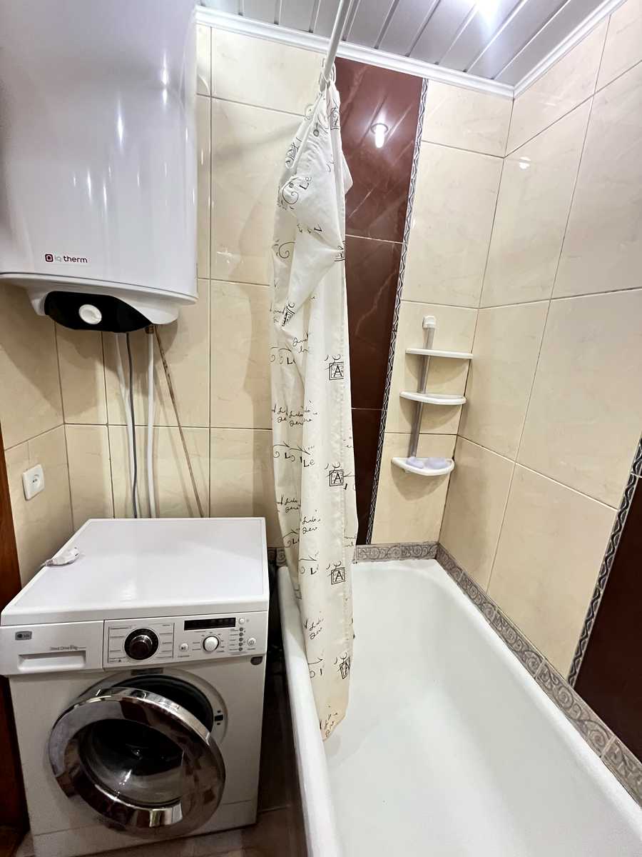 1874839515608694