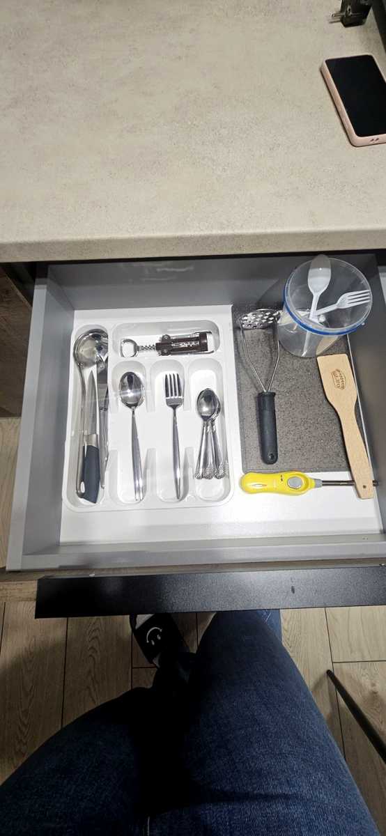 1874843781091312