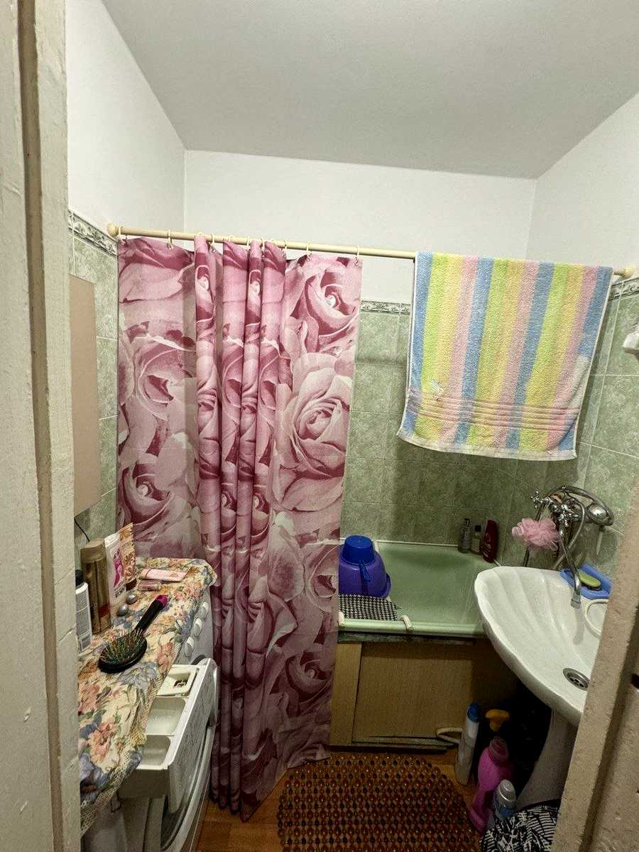1874848812234079