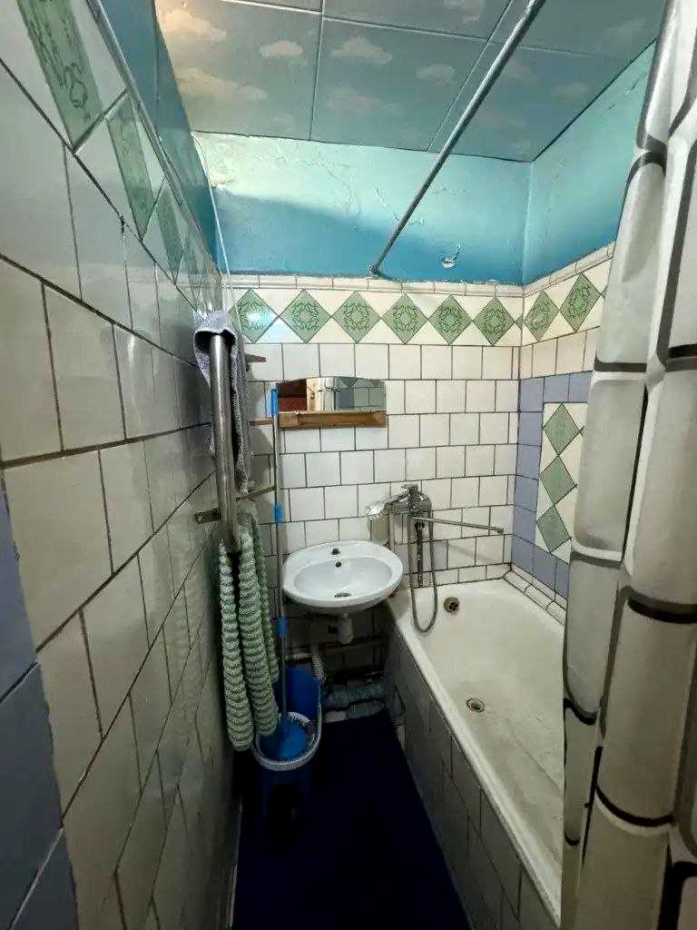 1874850055912818