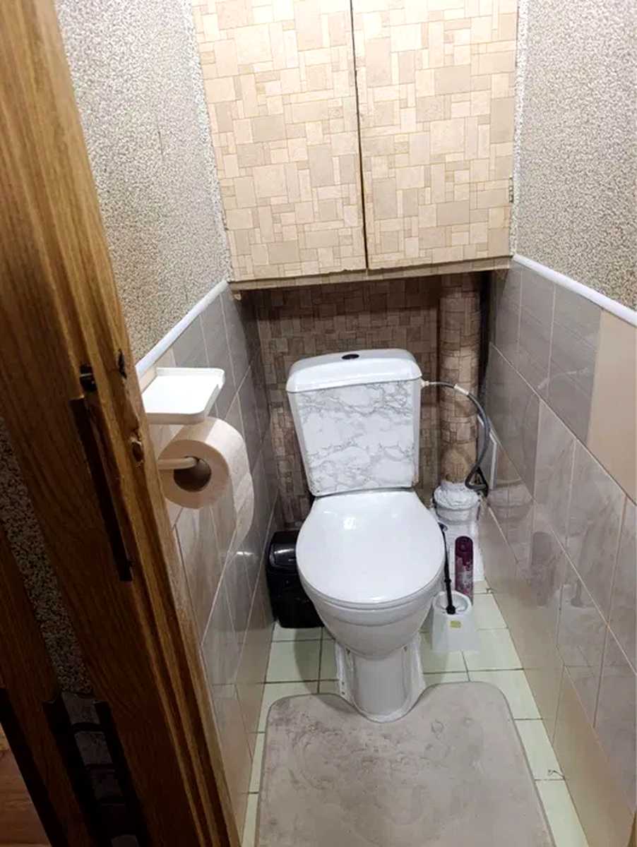 1874852075686929