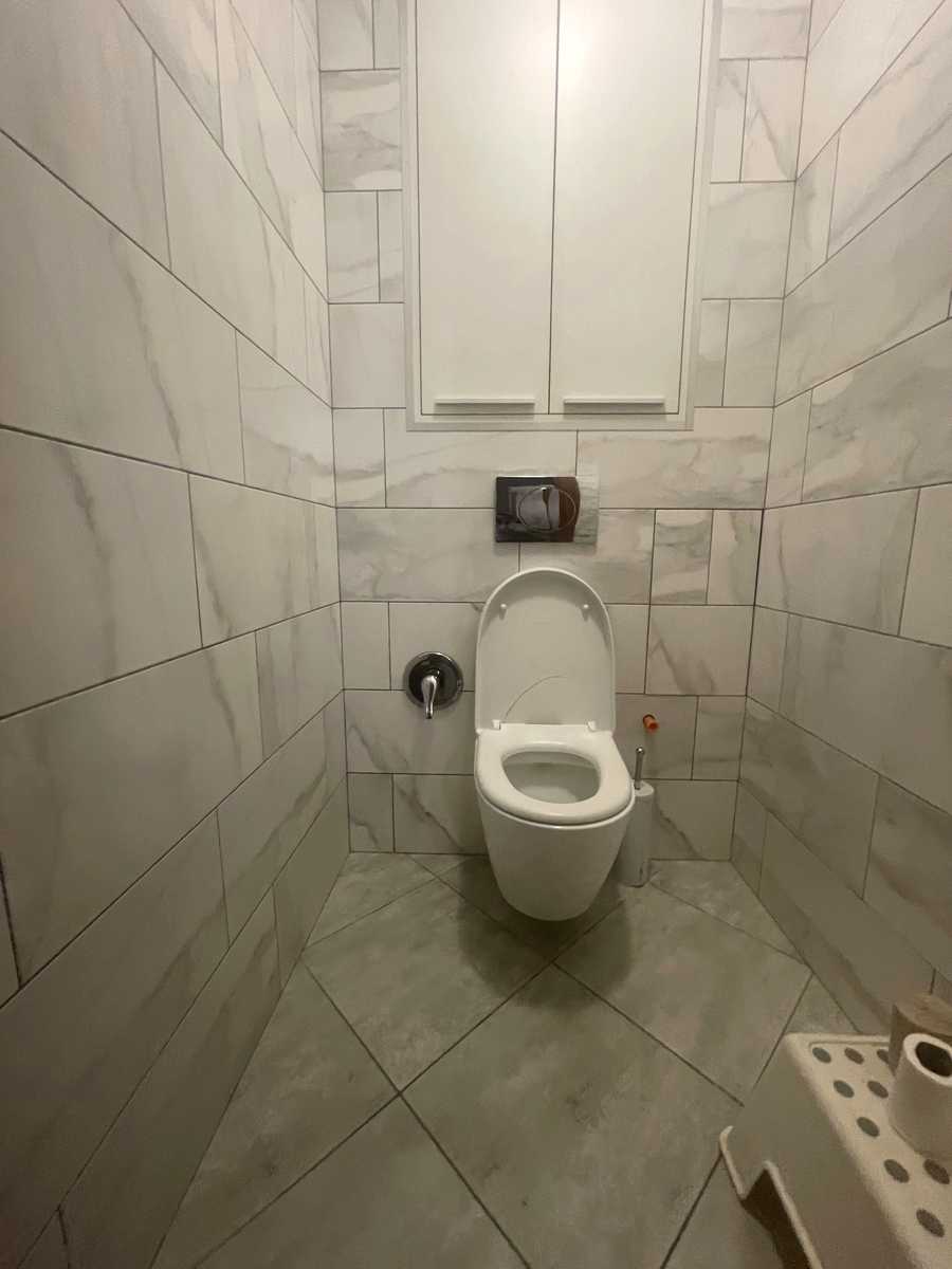1874852283209643
