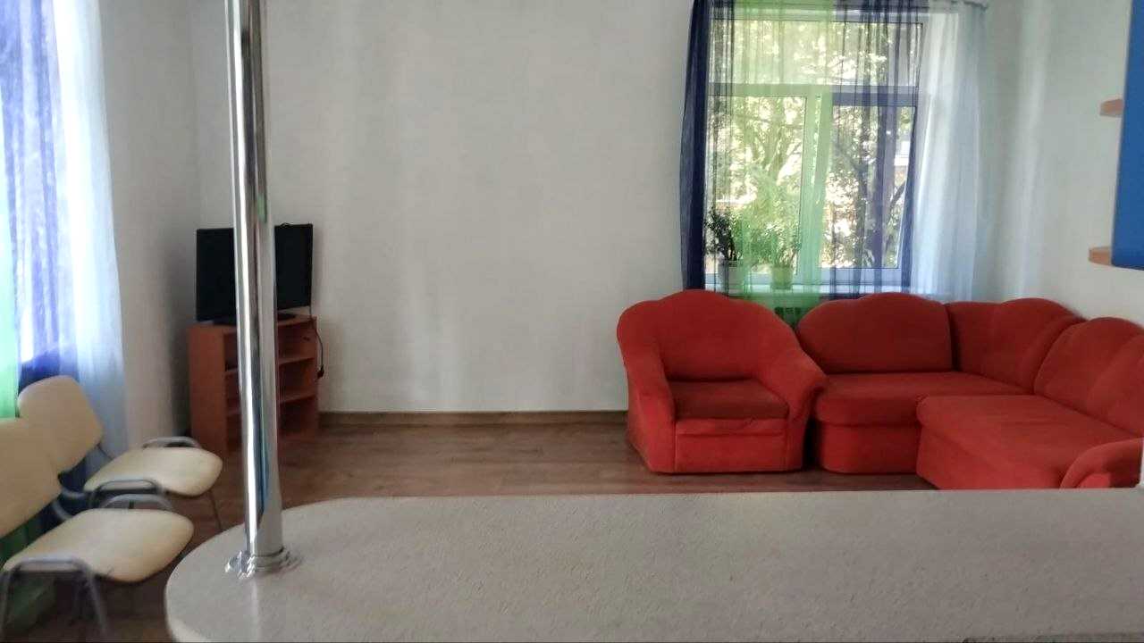 1874854436335580