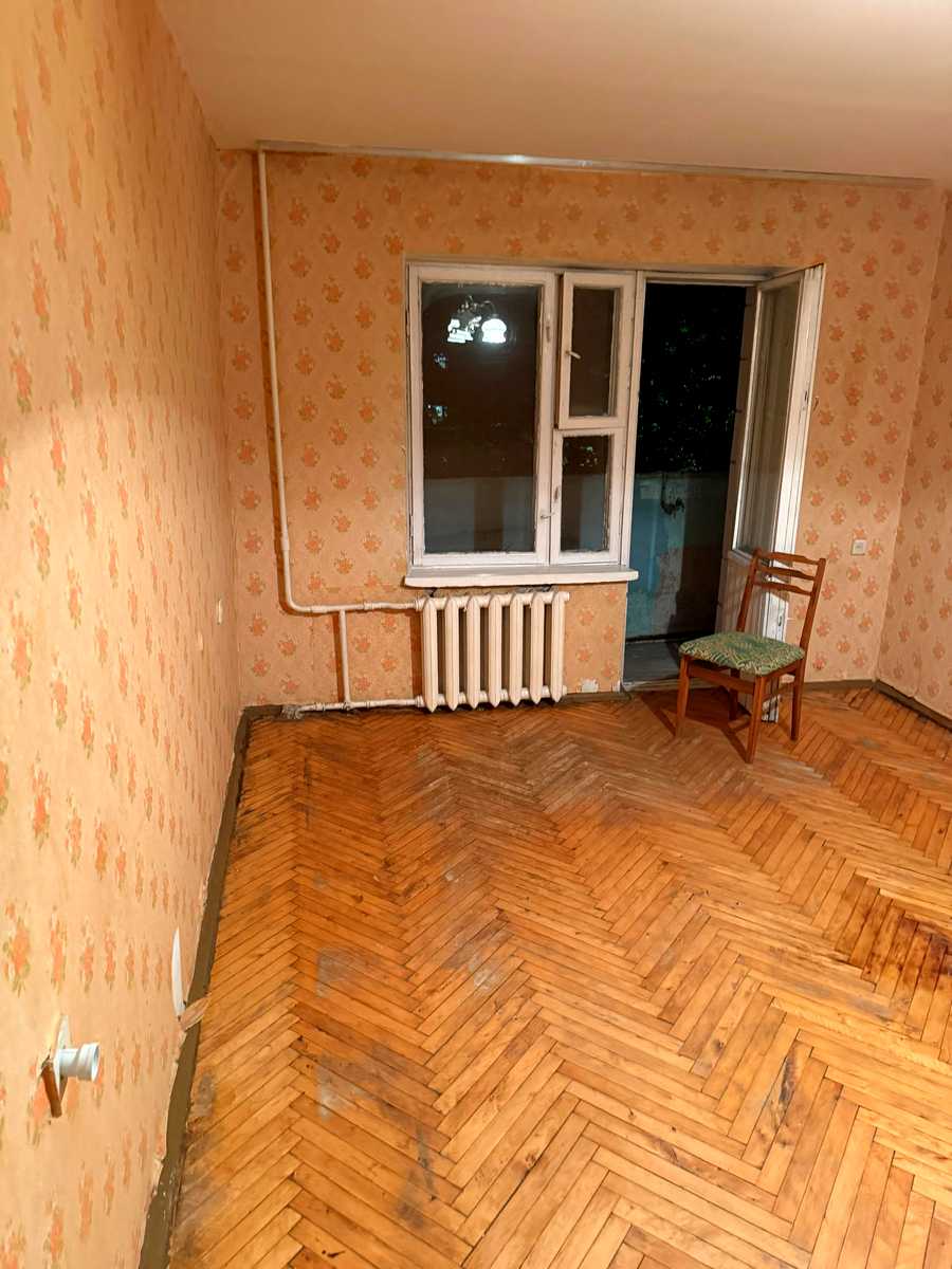 1874855373470056
