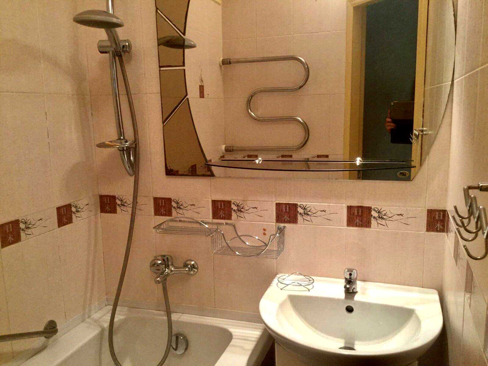 1874869534508091