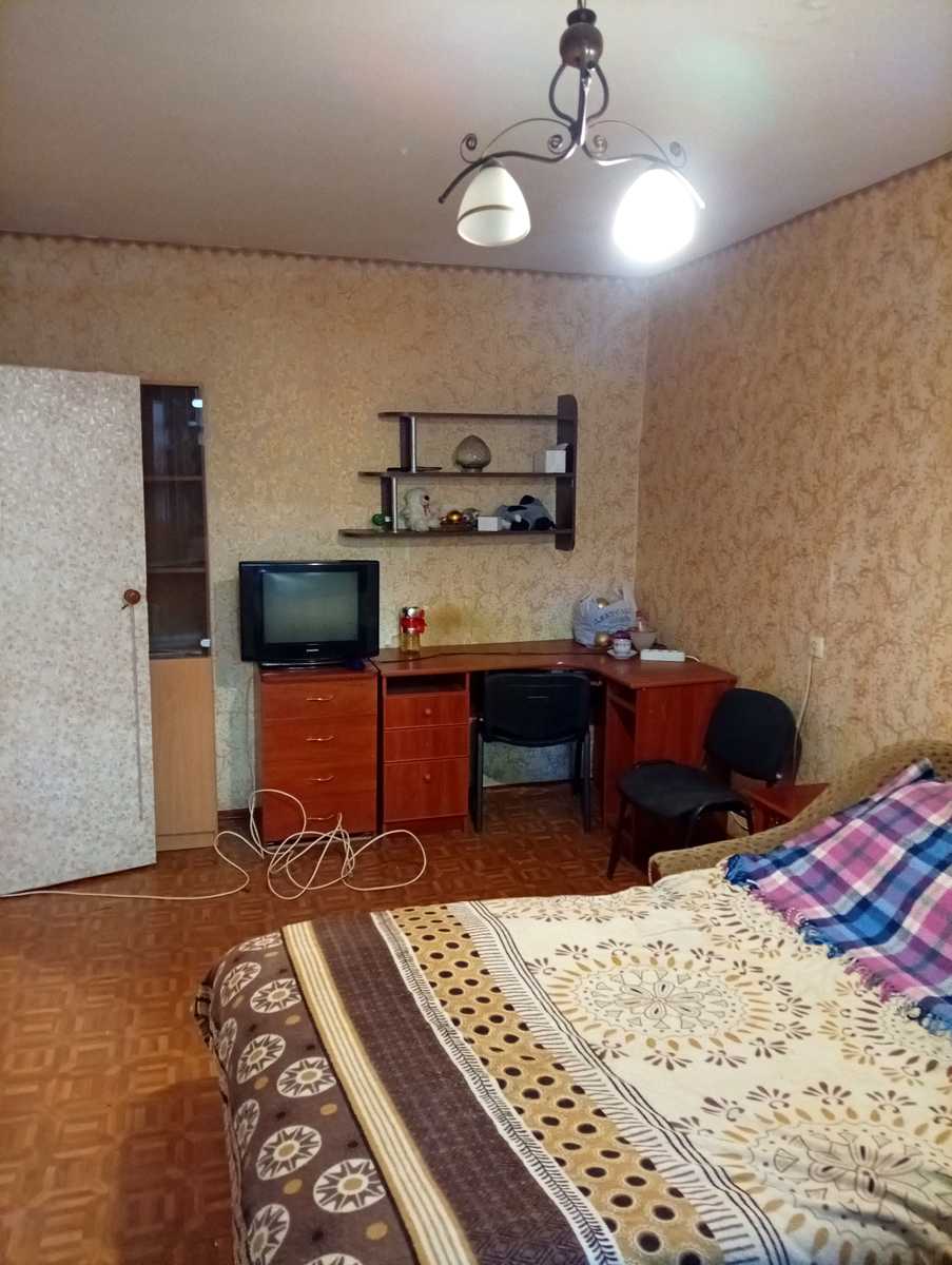 1874870090515552