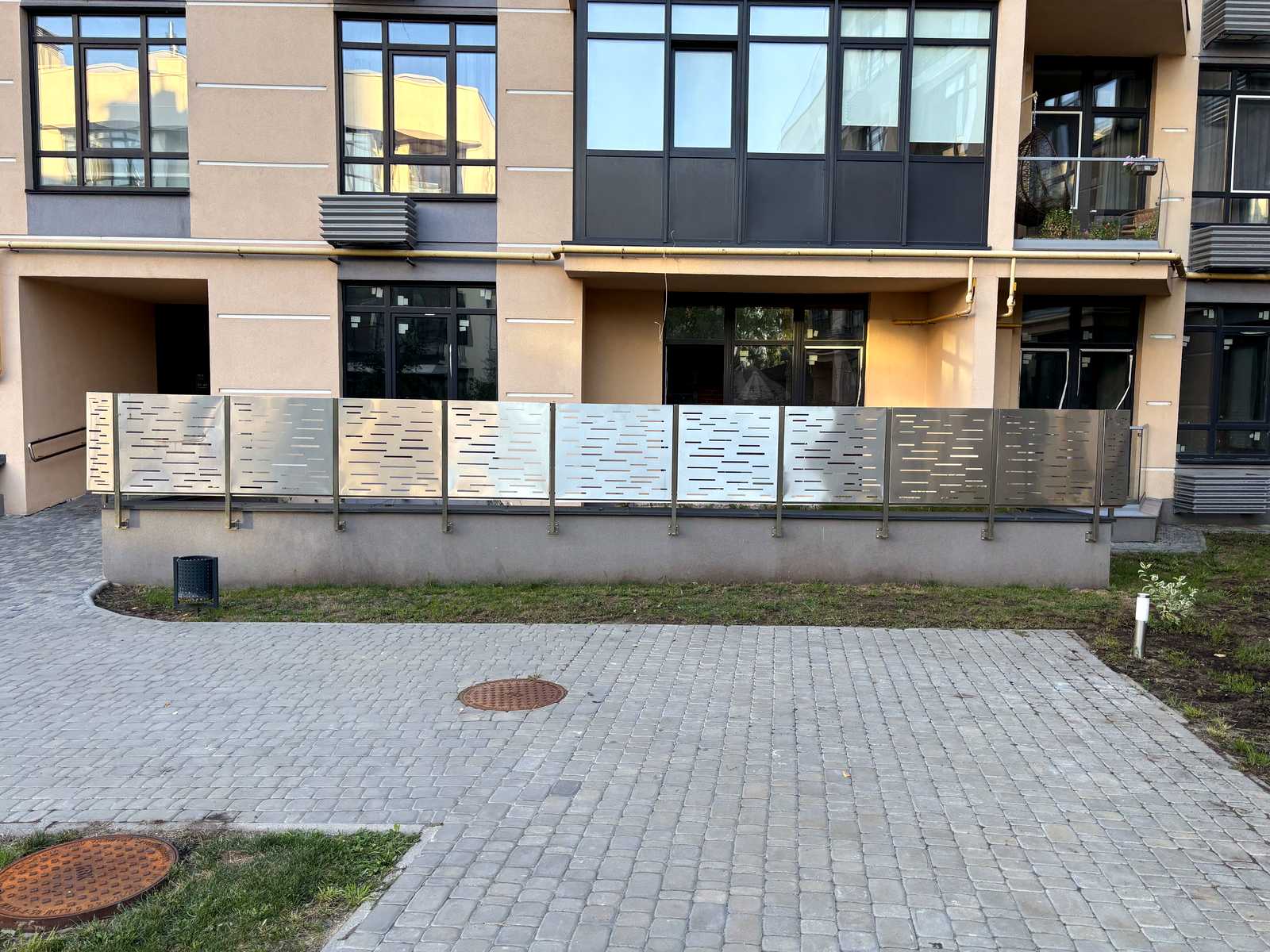 1874870459859666