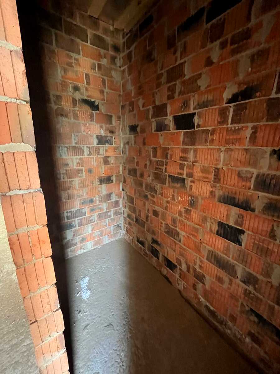 1874873417022284