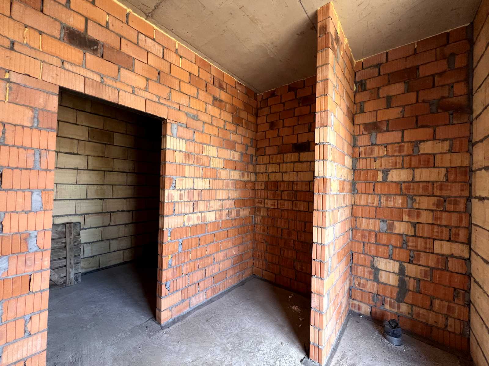 1874882318478759