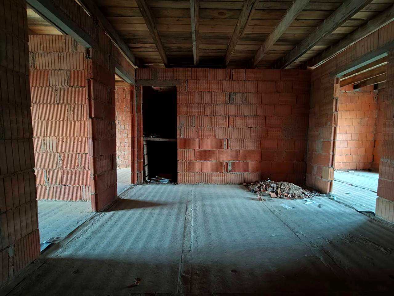 1874883011625884