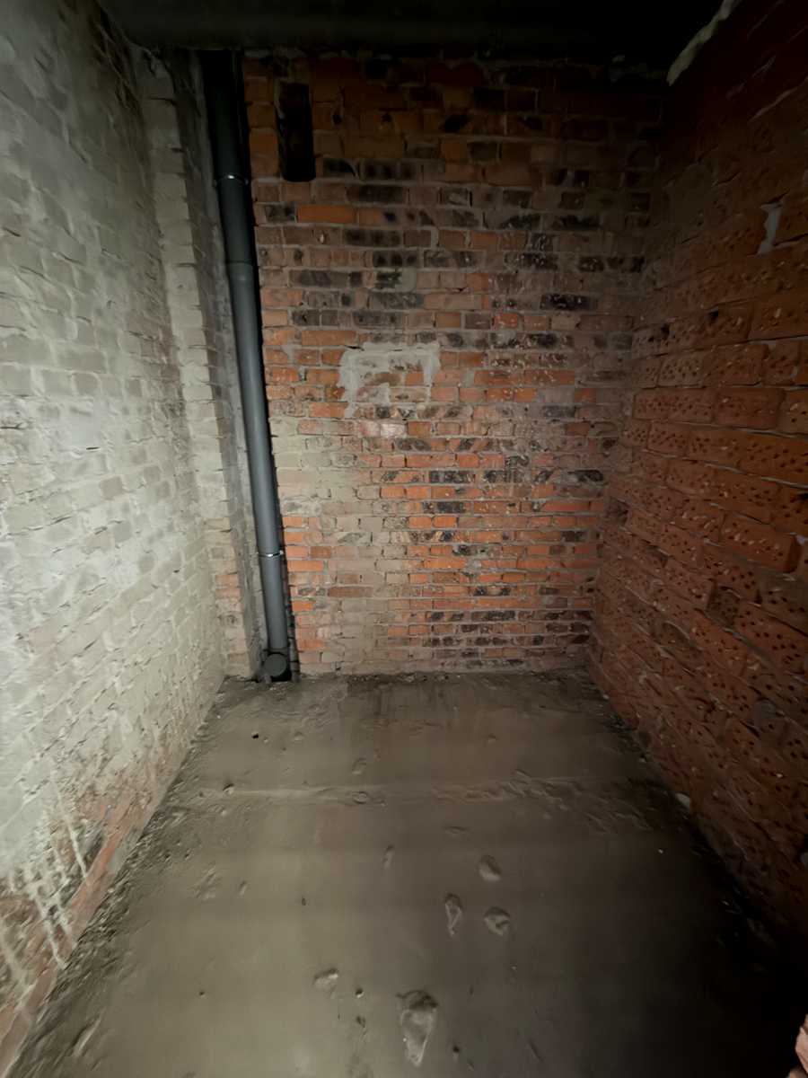 1874884382602985