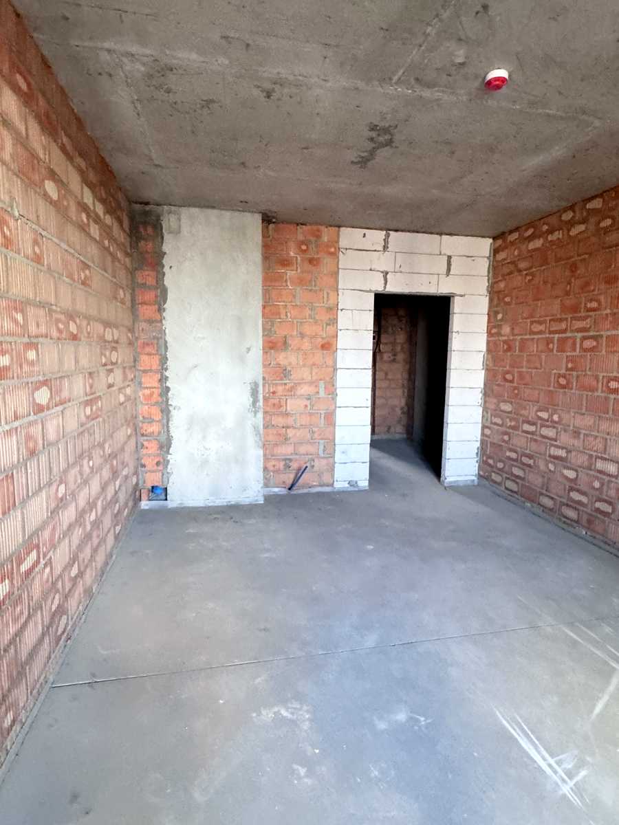 1874932987213371