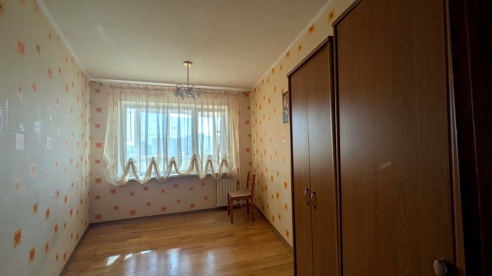 1874933207436337