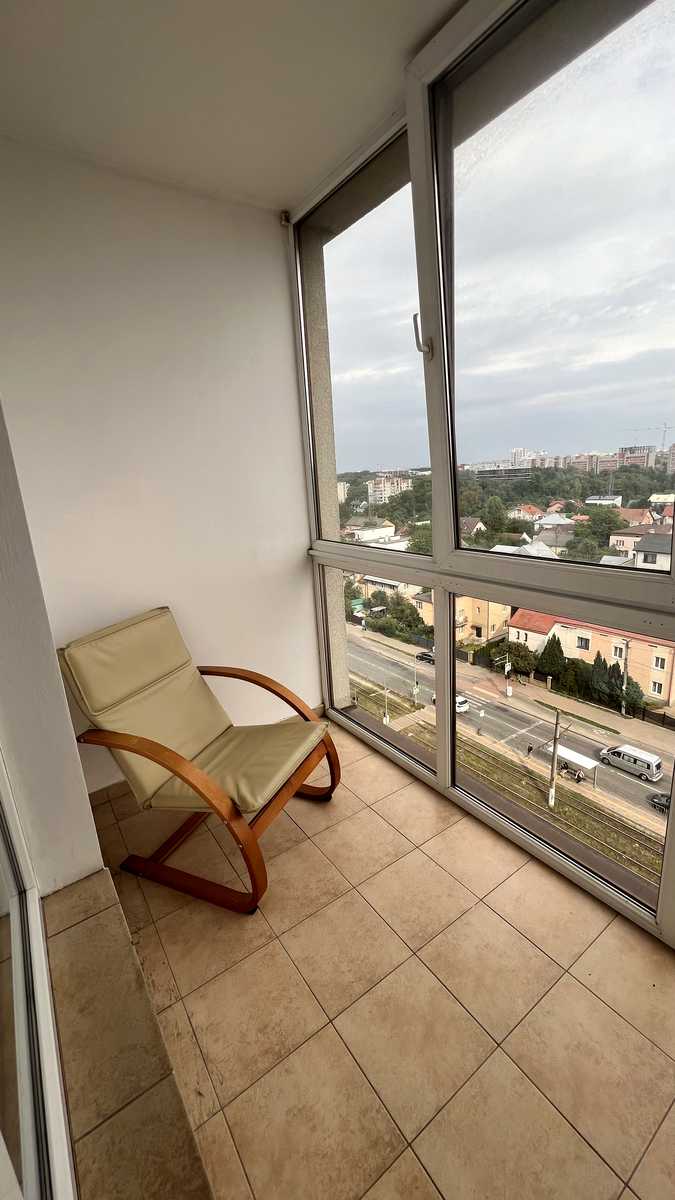1874939447681622