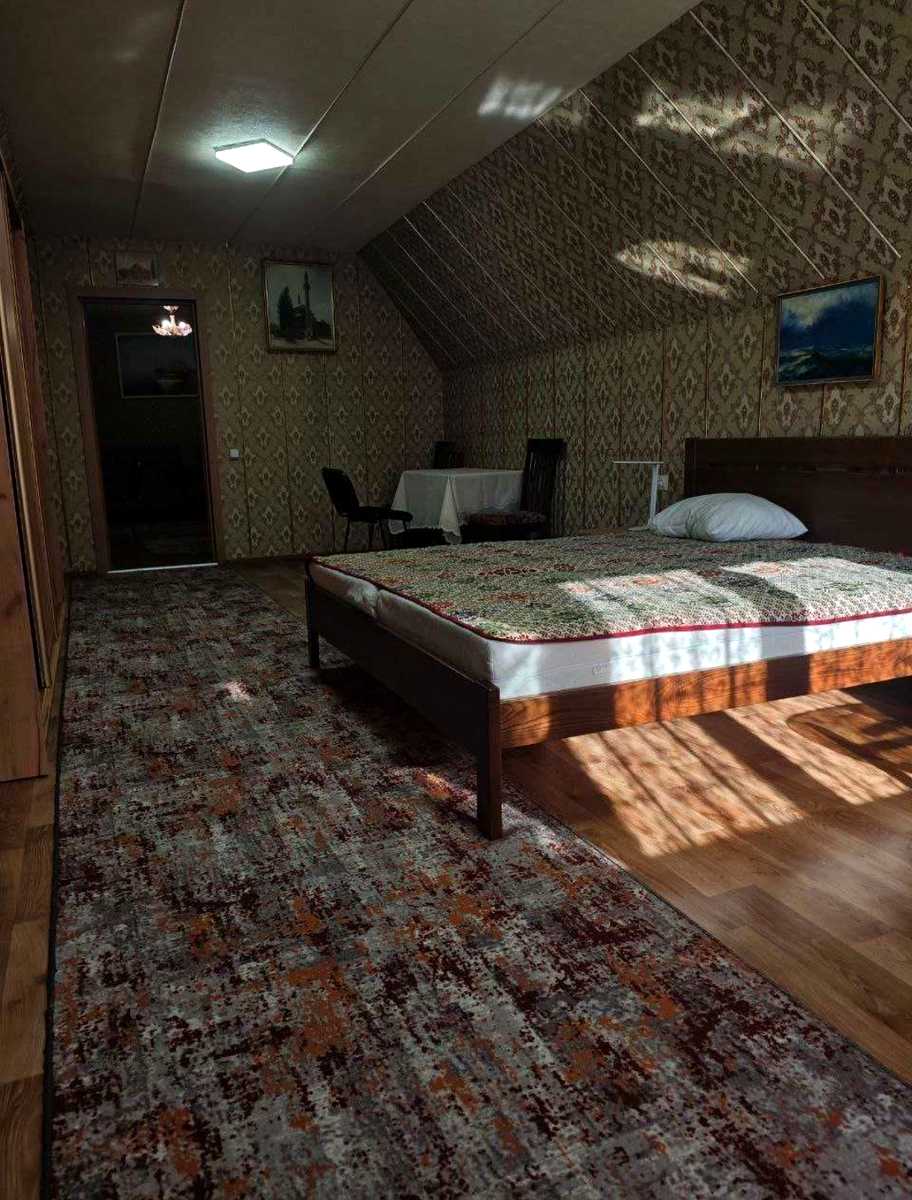1874945517446339