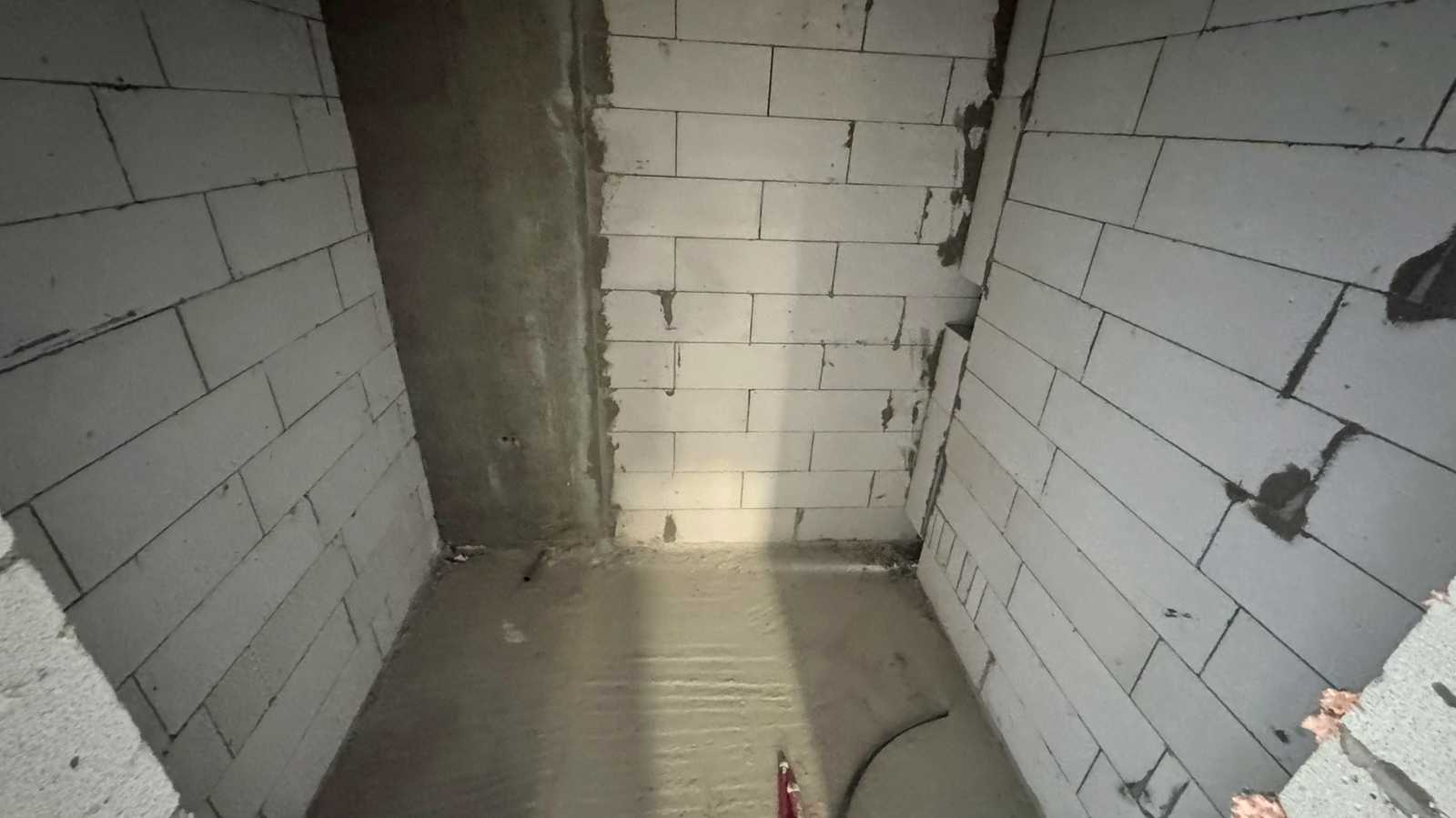 1874946734217192