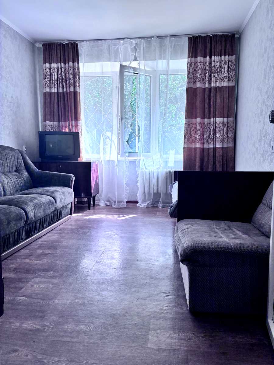 1874947173805357