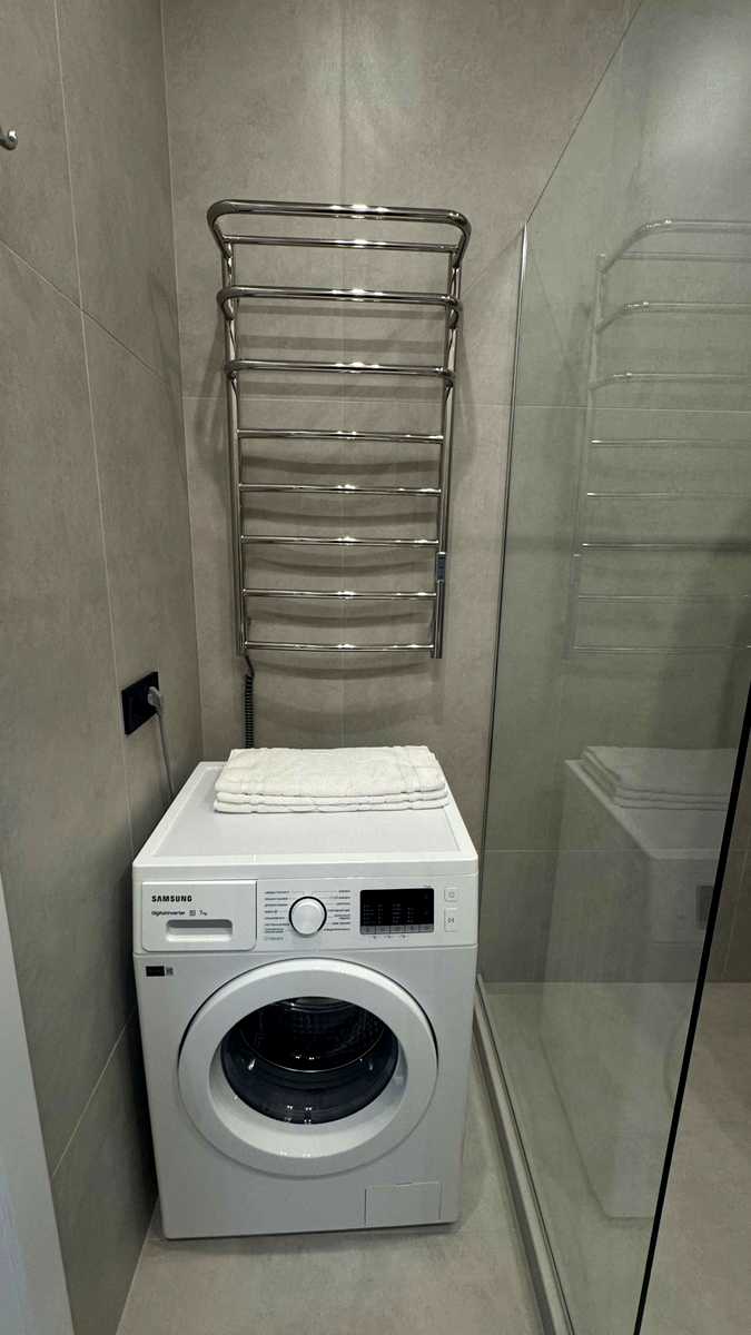 1874954571521172