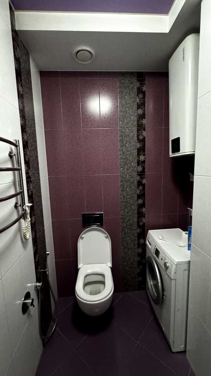 1874956325842115