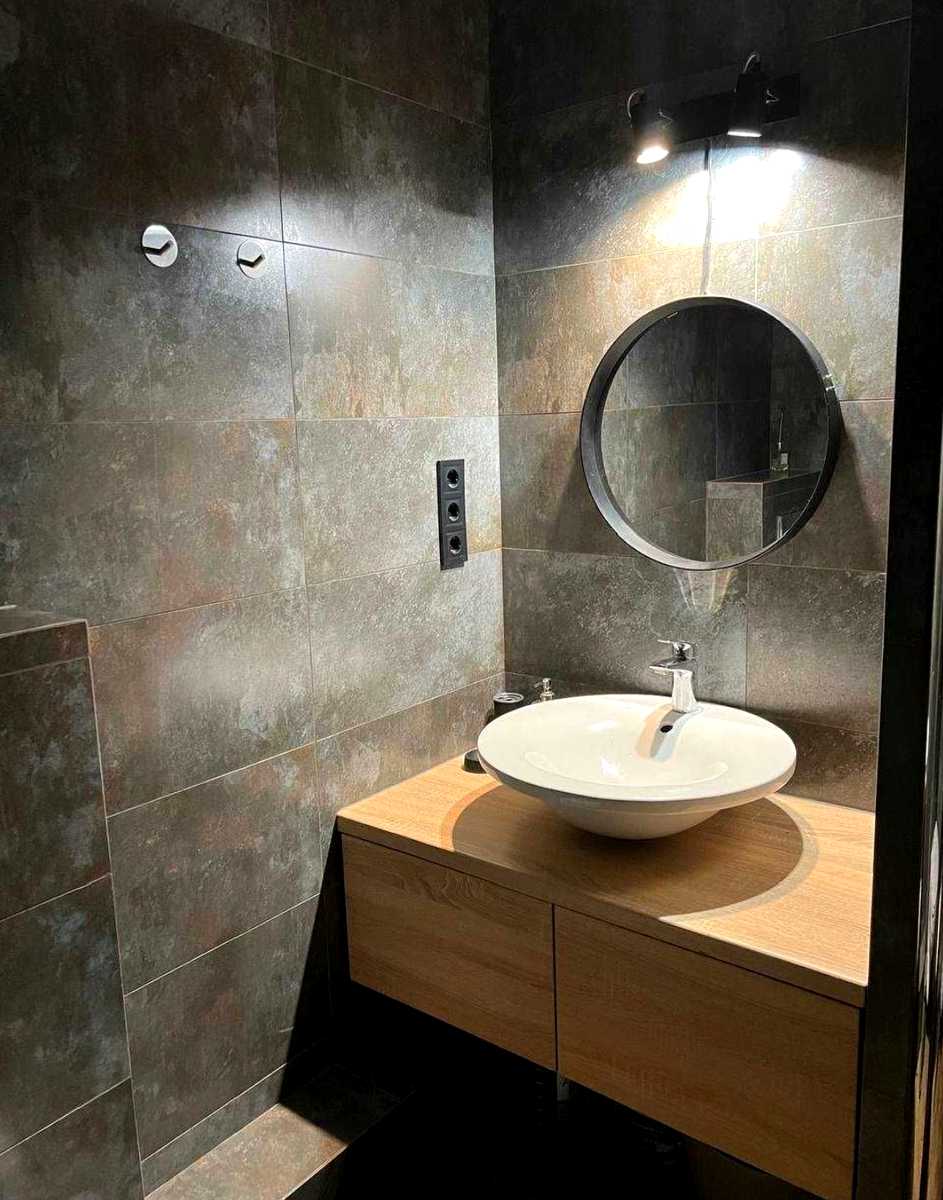 1874957952179471