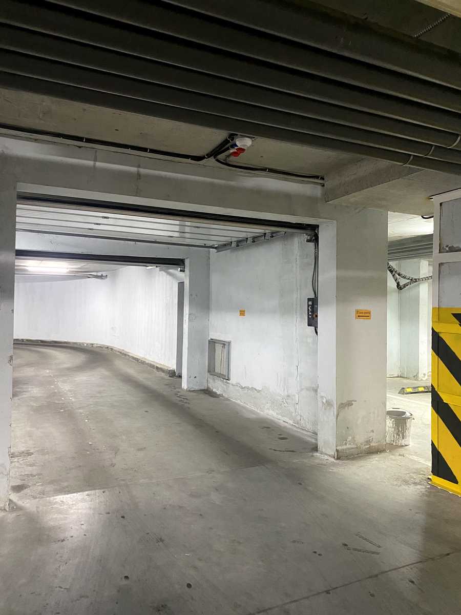 1874958962429323