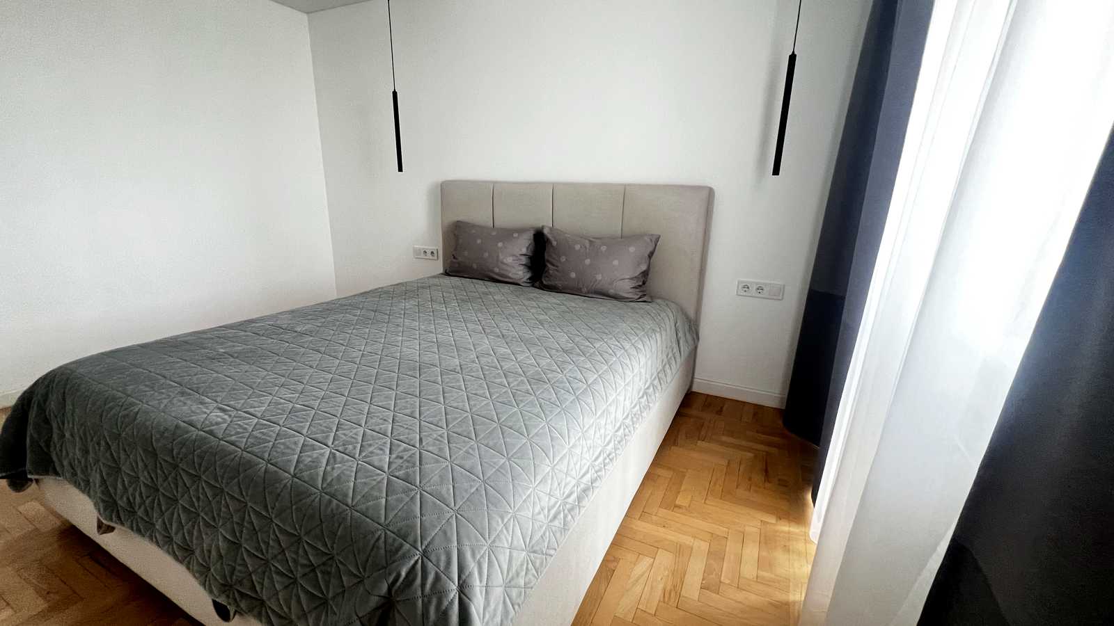 1874981786096172