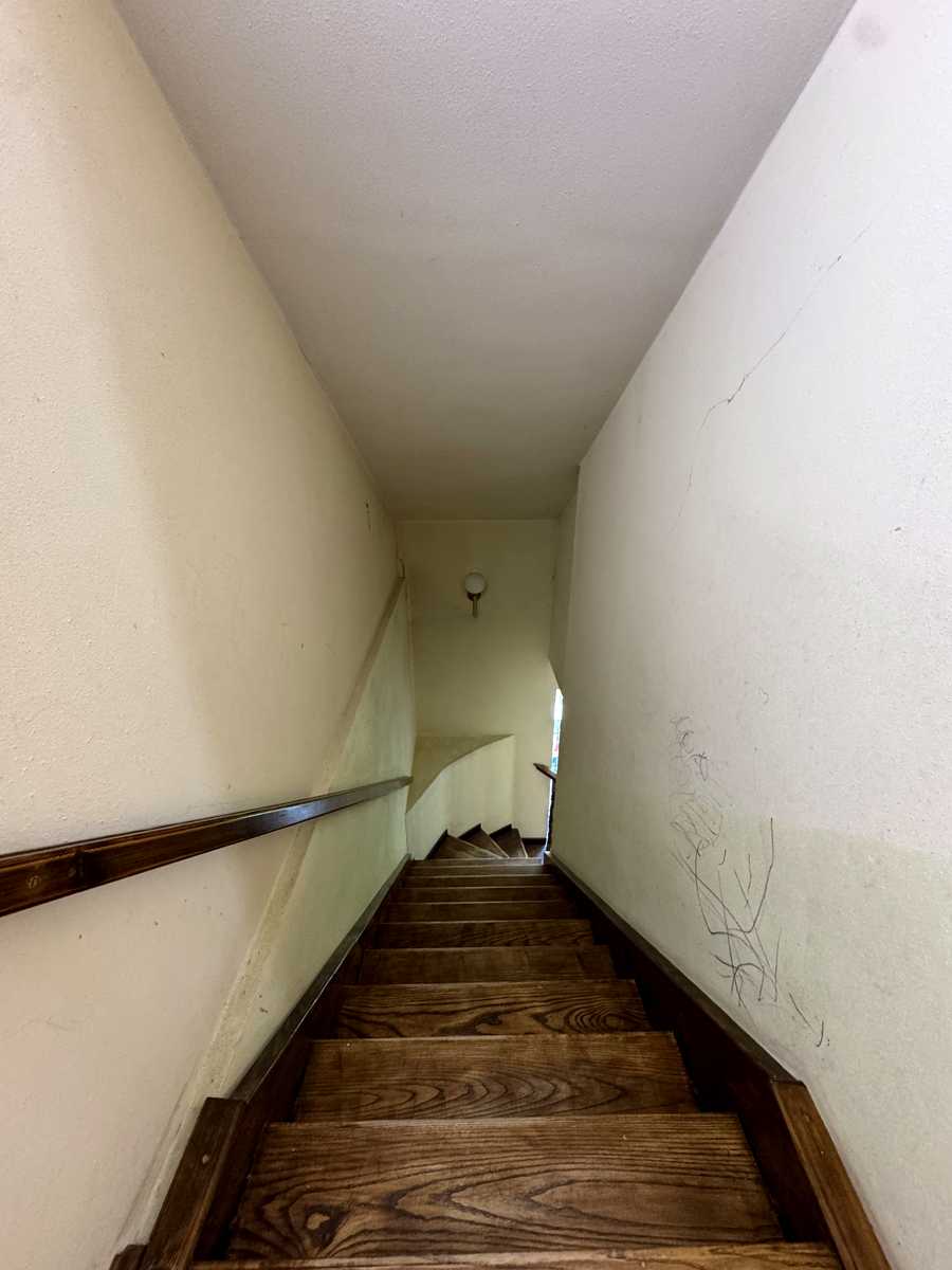 1874985951146831