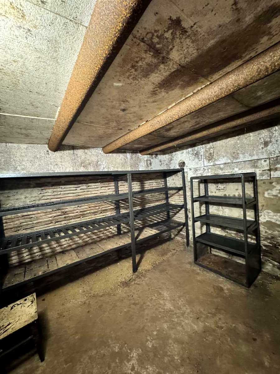 1875021045271432