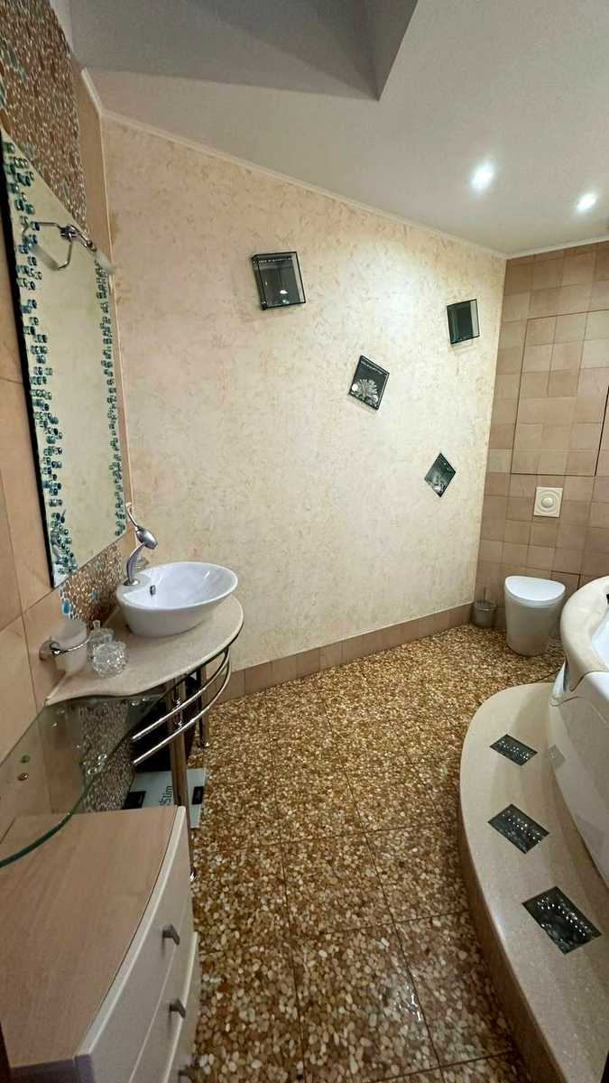 1875025375723166