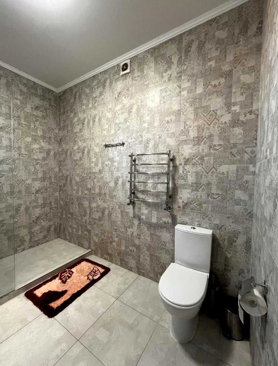 1875025467249853