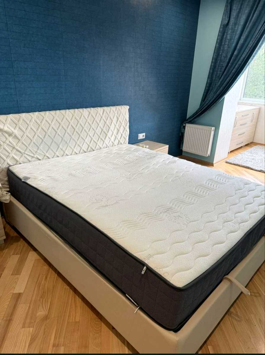 1875028303064915