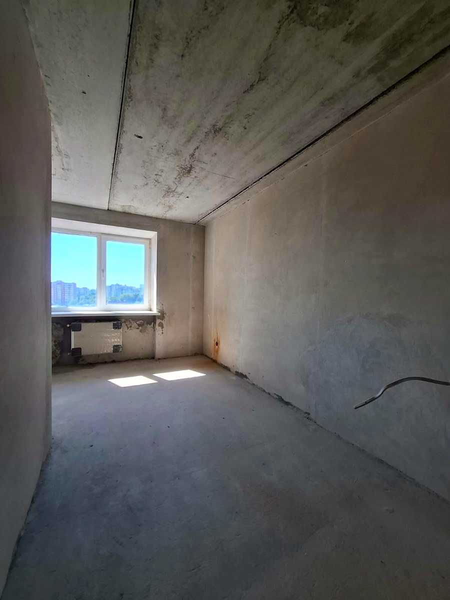 1875029670121351