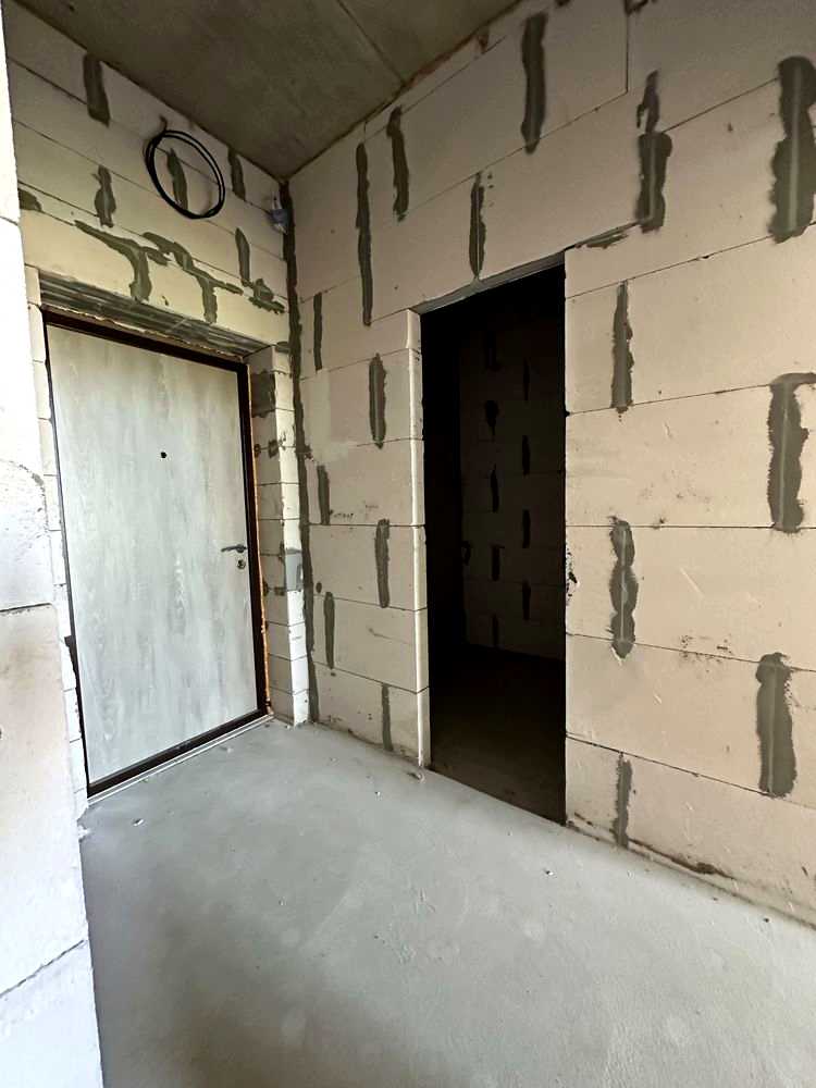 1875029765030725