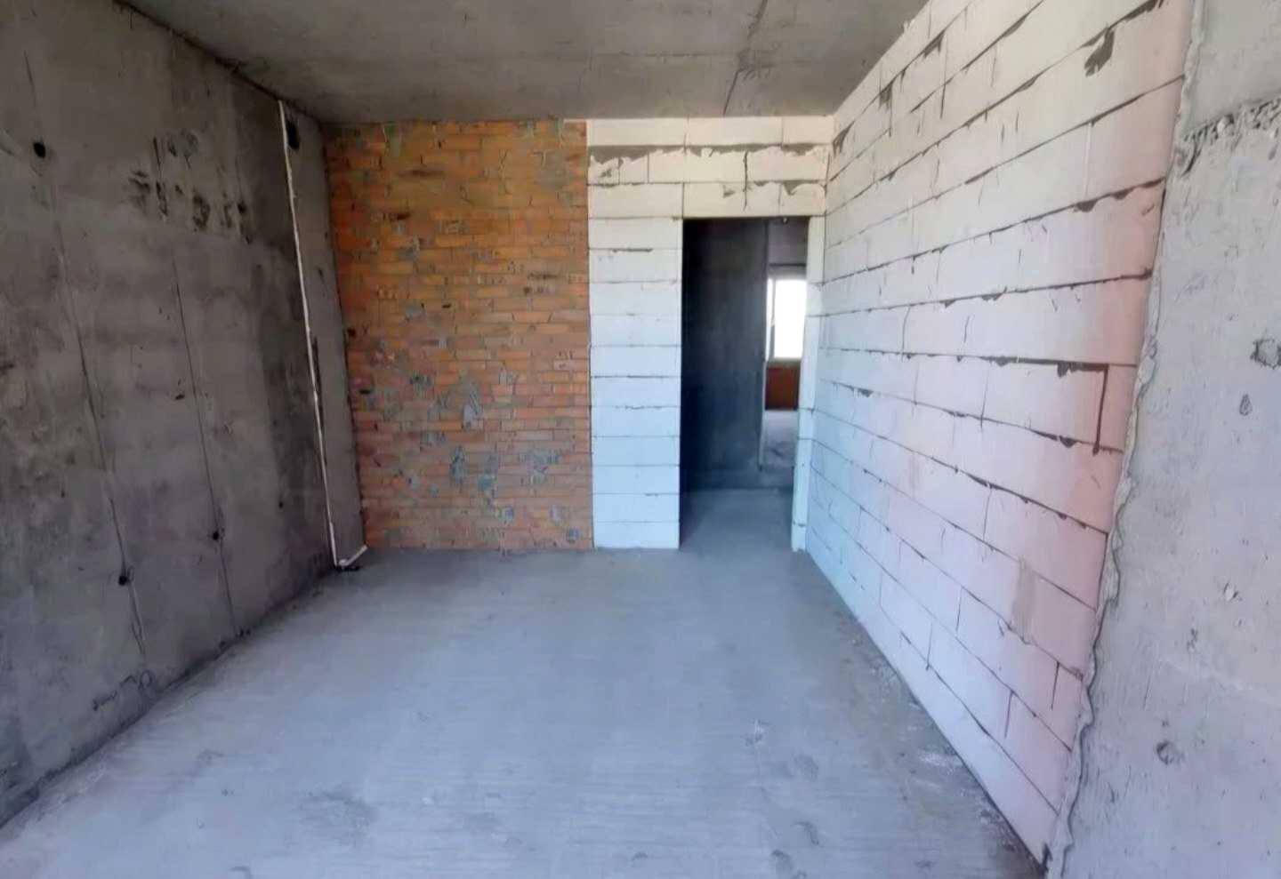 1875031226908439