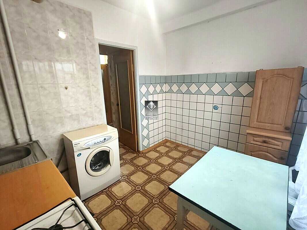 1875031712538126