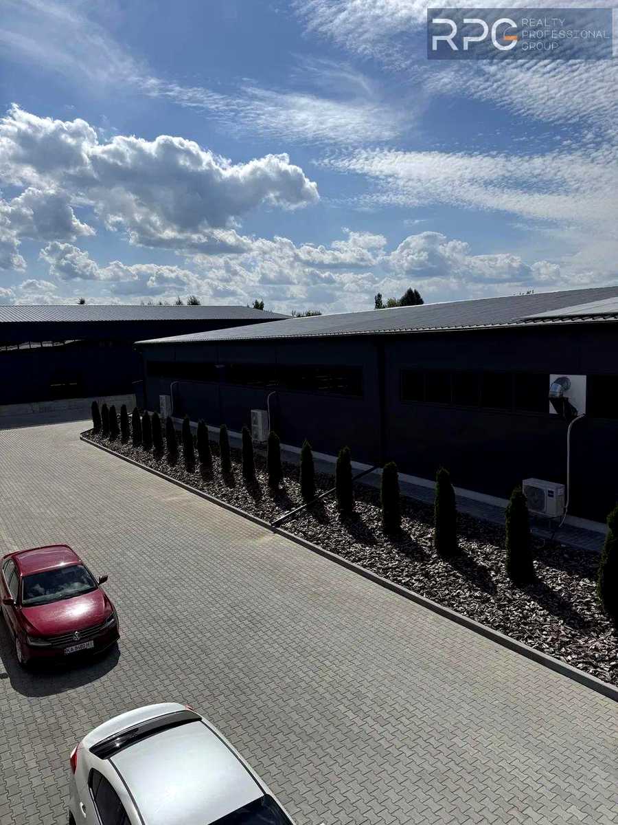 1875032112873192