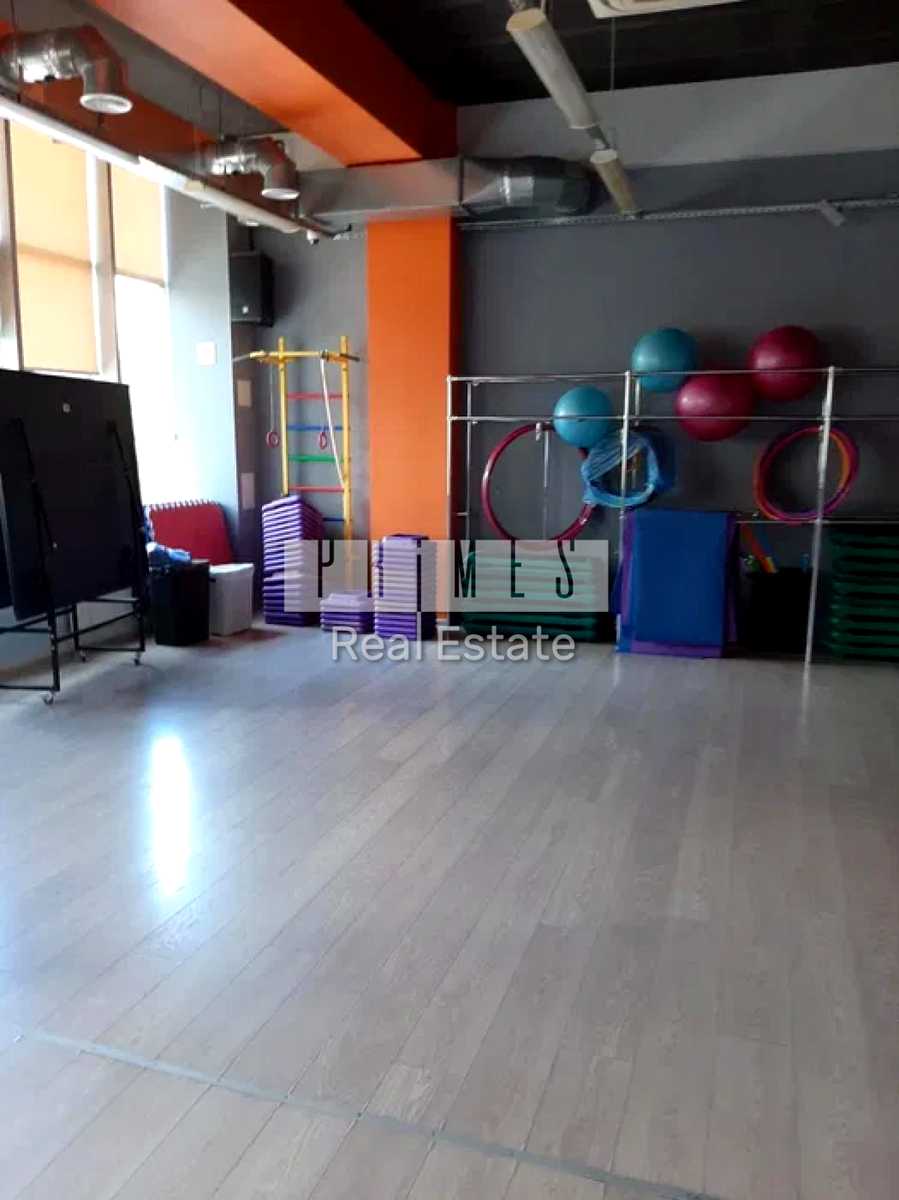 1875032416255377