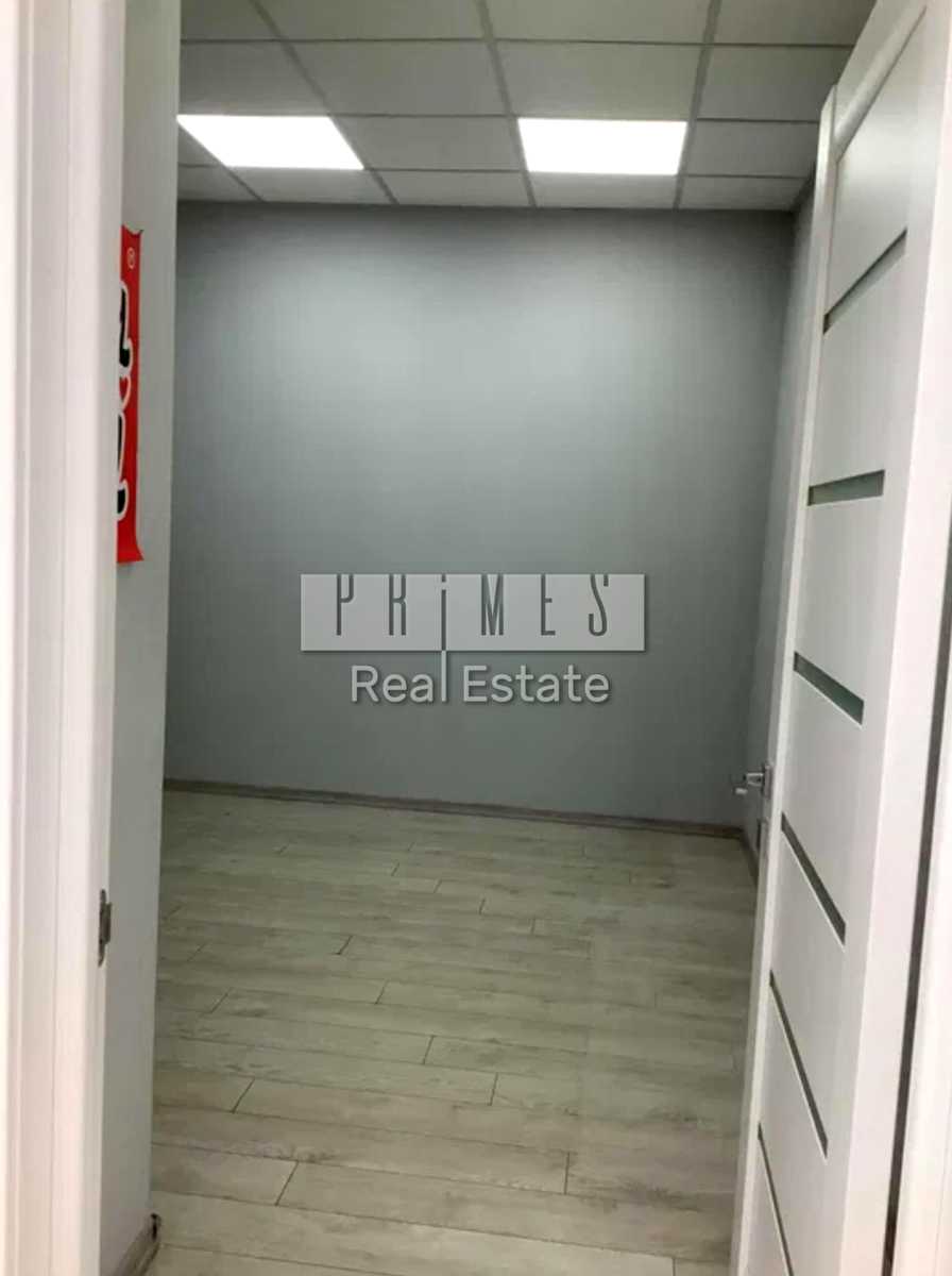 1875033110163115