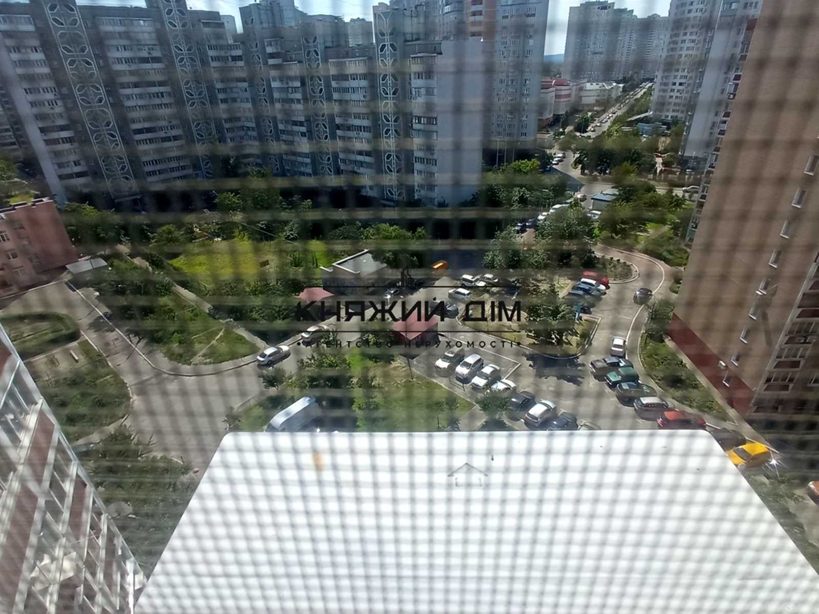 1875034716715908
