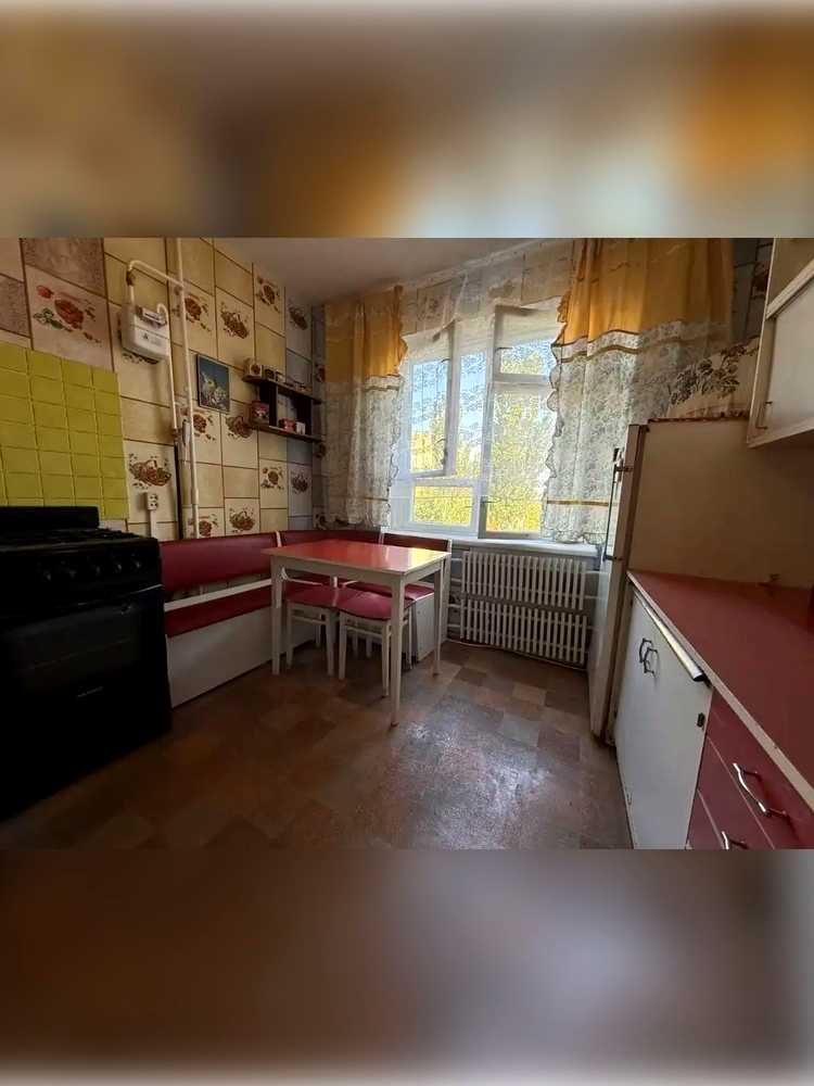 1875034928393119