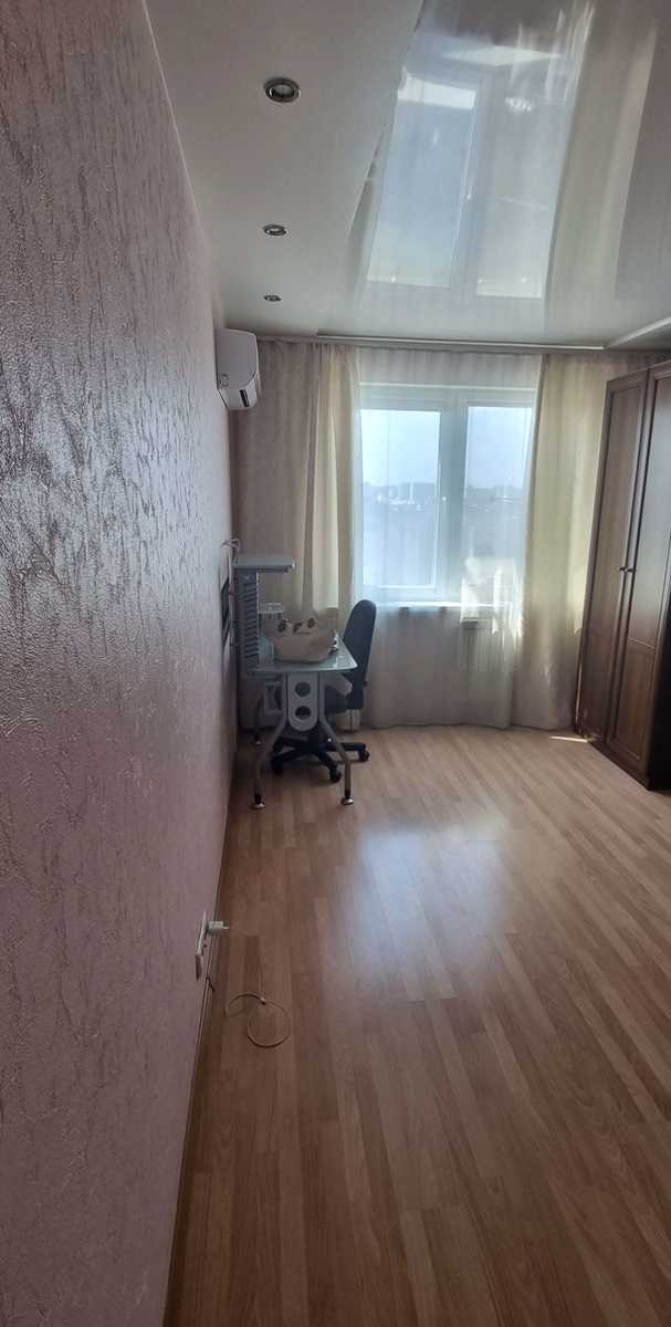 1875035174152095
