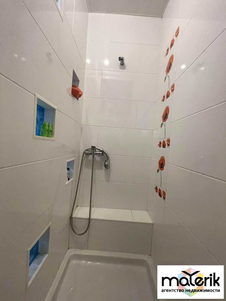 1875036593512192