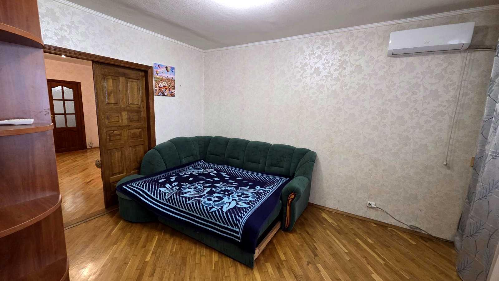 1875037910360471